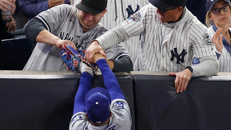 Mookie BEtts und Yankees-Fans