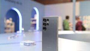 Die Rückseite des Samsung Galaxy S25 Ultra