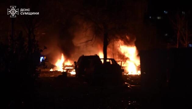 Ukraine: Verletzte nach russischen Angriffen - EU-Außenminister beraten über Milliardenkredit