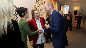 Prinz William mit Ron Wood und dessen Ehefrau Sally.