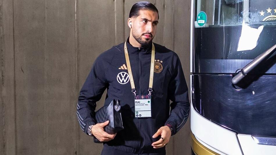 Auch Nationalspieler Emre Can geht nicht ohne Luxus-Kulturbeutel zum Stadion.