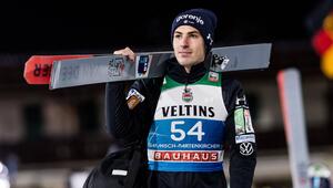 Der slowenische Skispringer Timi Zajc darf bei der Vierschanzentournee nicht mehr starten.