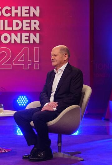 Steffen Hallaschka, Olaf Scholz