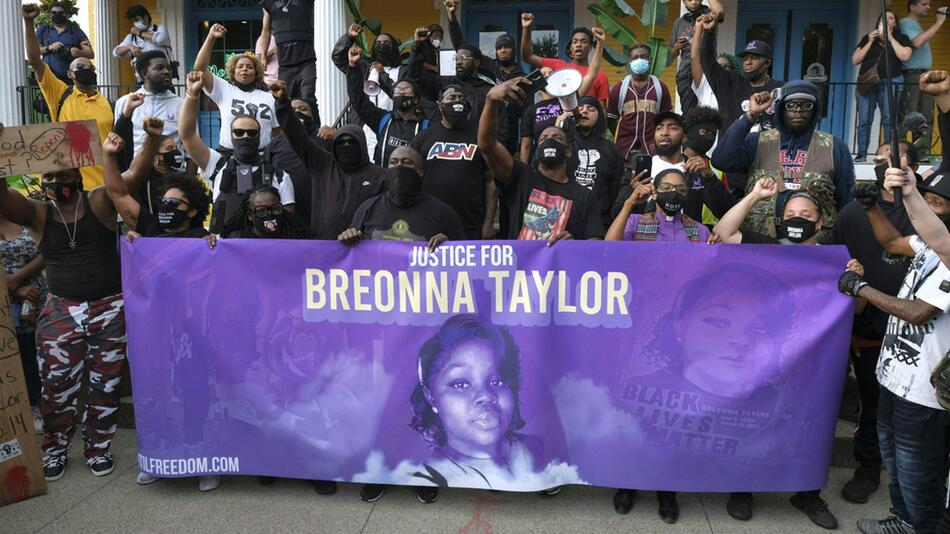 Protest nach dem Tod von Breonna Taylor