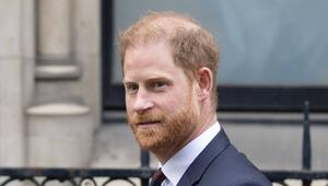 Prinz Harry vor dem Gerichtsgebäude im Januar 2026 in London.