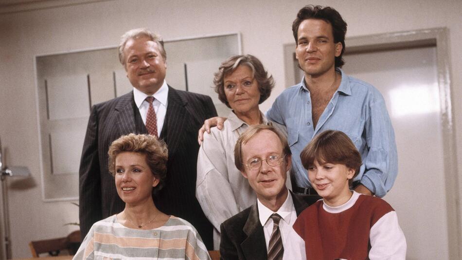 "Diese Drombuschs" ist eine der großen deutschen Serien der 80er.