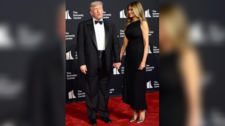 Donald und Melania Trump bei ihrem Auftritt im Kennedy Center.
