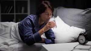 So beeinflusst spätes Trinken Ihren Schlaf