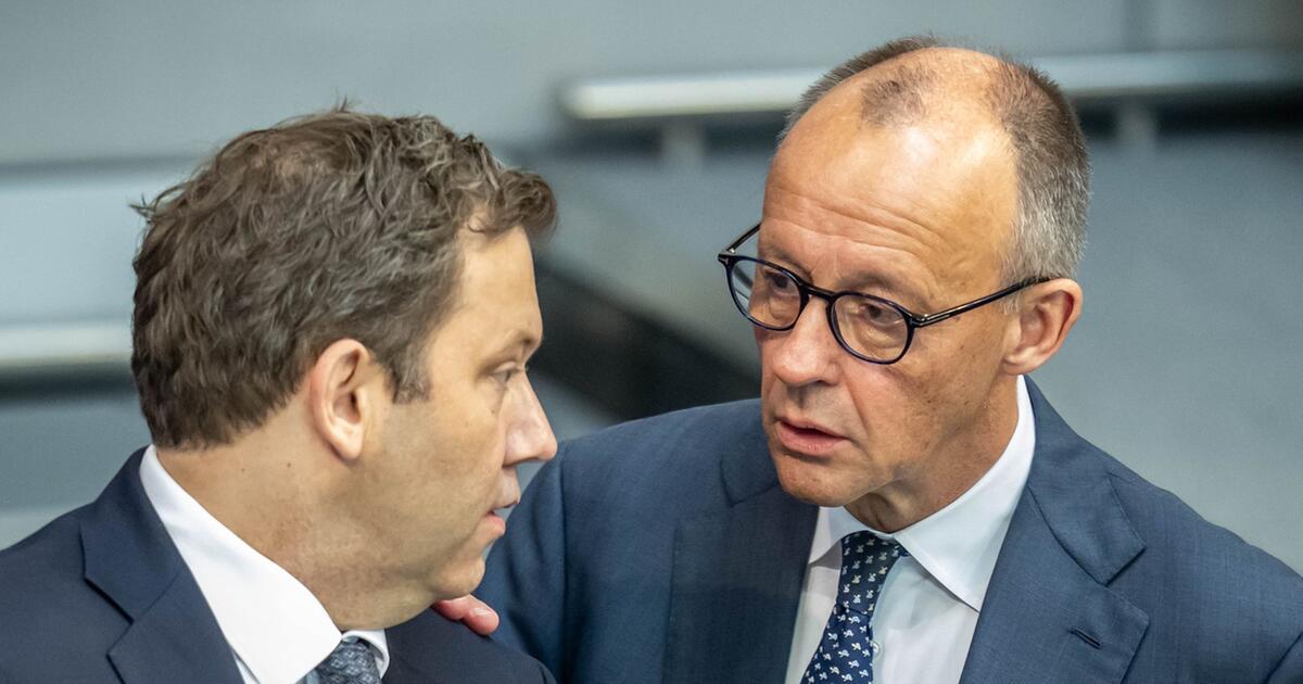 Demonstrative Einigkeit: Merz bei den SPD-Seeheimern