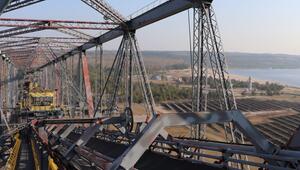 Stillgelegte Förderbrücke F60 im Besucherbergwerk