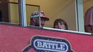 Am 28. August wurden Travis Kelce und Taylor Swift gemeinsam am Football-Spiel der Cincinnati ...