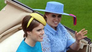Prinzessin Eugenie (li.) und Schwester Beatrice beim Ascot Pferderennen 2019.