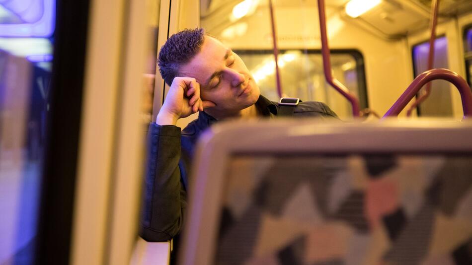 Pendler in der U-Bahn