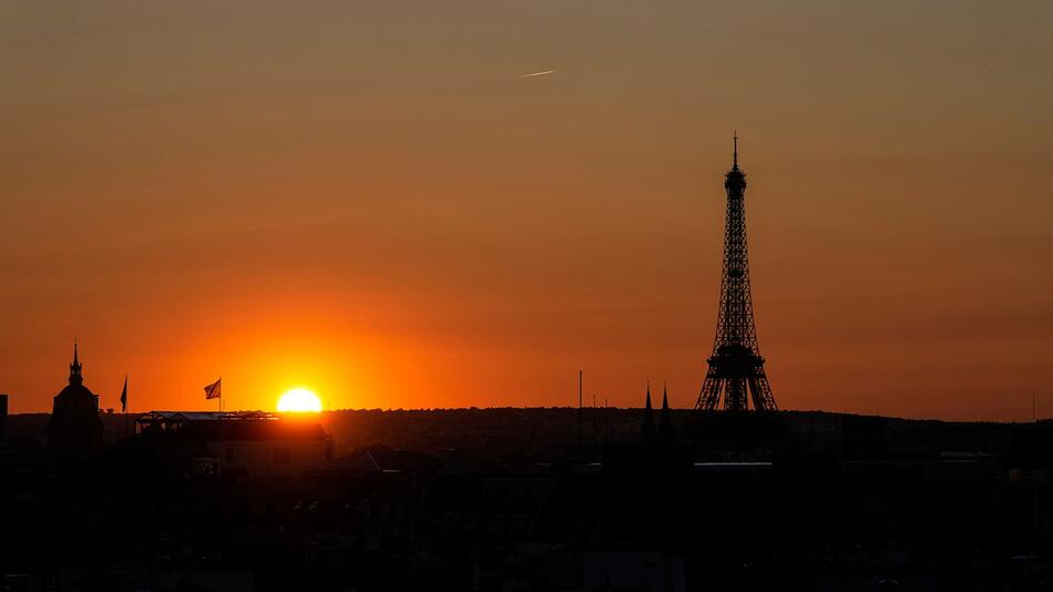 Sonnenuntergang in Paris