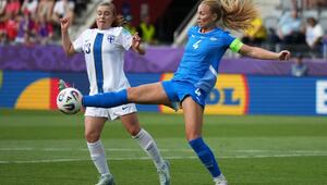 Frauenfußball EM: Island - Finnland