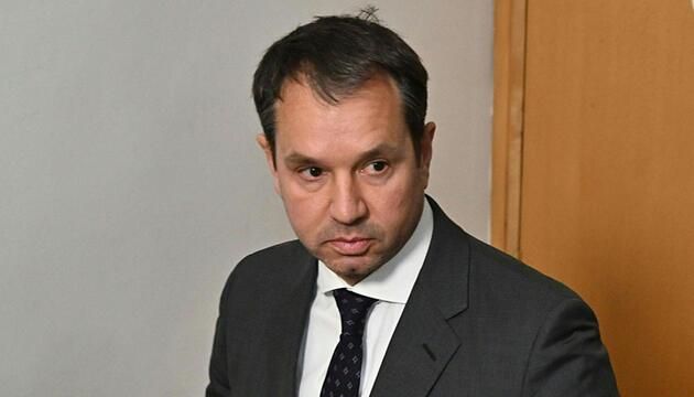 Thomas Schmid vor Verhandlungsbginn