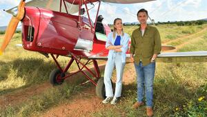 "Das Traumschiff: Afrika: Madikwe": Nach einer Notlandung in der Savanne kommen sich Sophia Berg ...