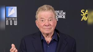 William Shatner alias Captain James T. Kirk schrieb Weltraumgeschichte - fiktional und real.