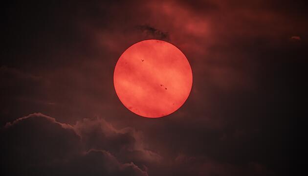 Rote Sonne
