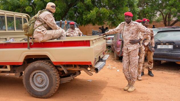 Nigrische Nationalgardisten in der Hauptstadt Niamey