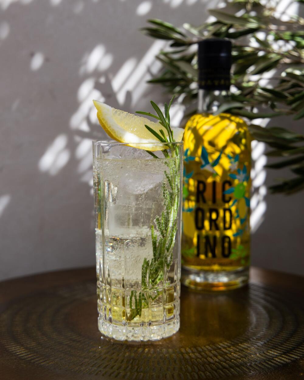 Cocktail "Ricordino Tonic"