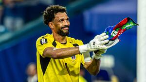 Vozinha trug auch im zweiten WM-Spiel gegen Uruguay dazu bei, dass Kap Verde ein Unentschieden ...