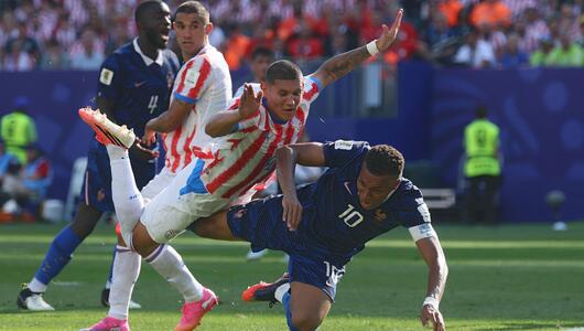Juan Jose Caceres, Kylian Mbappé