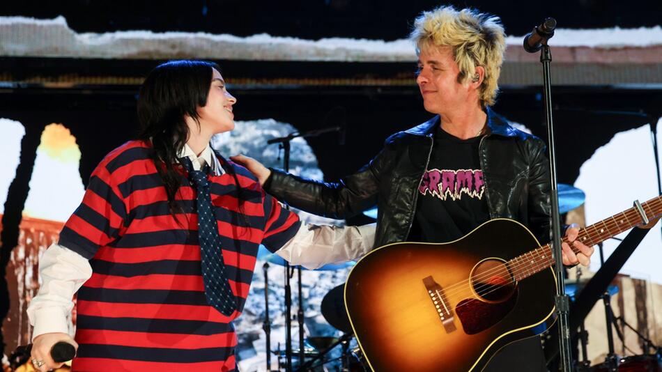 Billie Eilish performte mit Green Day.