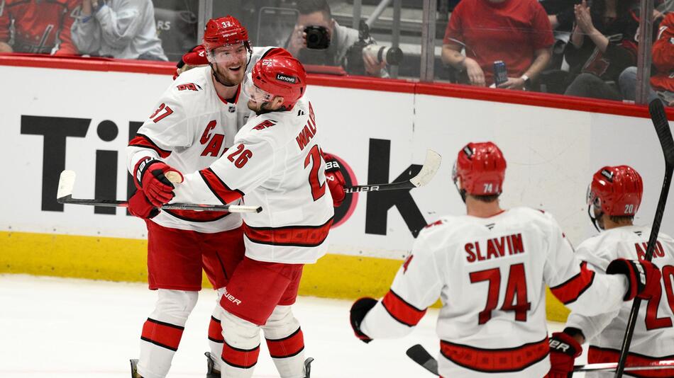 Washington Capitals - Carolina Hurricanes