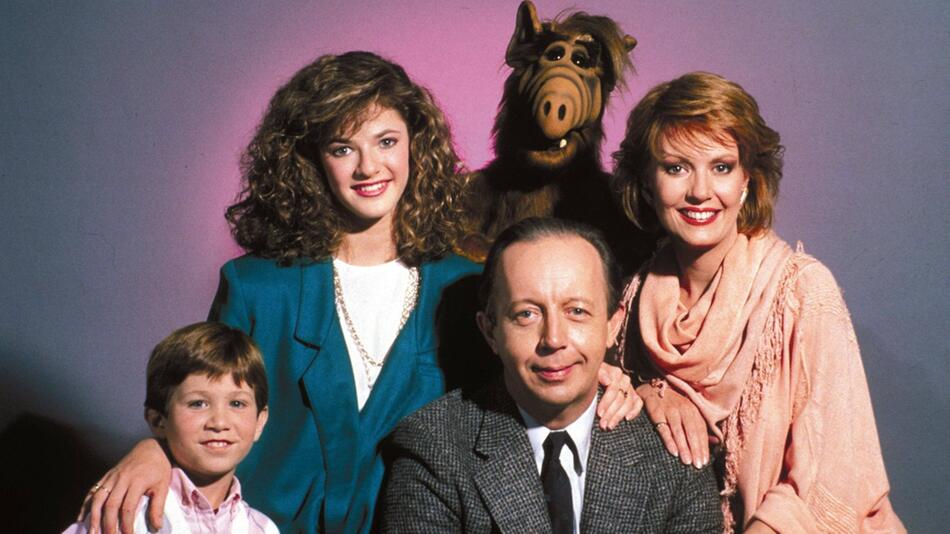 Die Familie Tanner aus der Kult-Sitcom "Alf": Benji Gregory, Andrea Elson, Max Wright und Anne ...