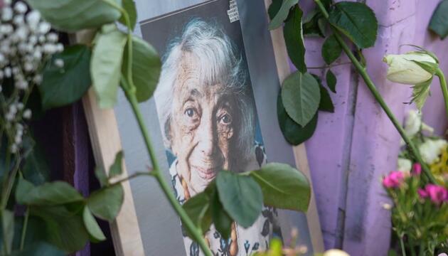 Abschied von Margot Friedländer: Kondolenzbuch und große Trauerfeier
