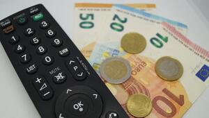 Der Rundfunkbeitrag kann sich auf 6, 12 Euro senken.