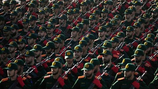 Militärparade im Iran