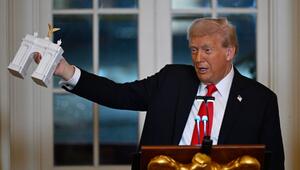 US-Präsident Trump präsentiert Modell eines Triumphbogens