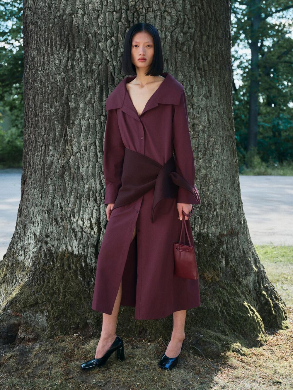 Kleid im Farbton Italien Plum bei Arket