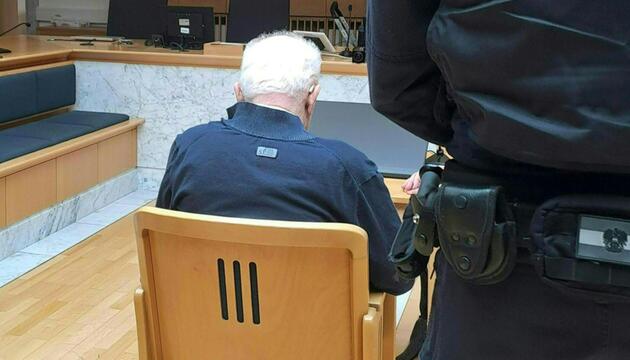 Der Angeklagte ist voll geständig