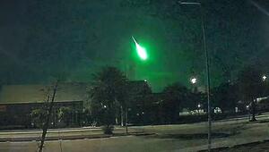 Grünes Leuchten am Himmel: Meteor erhellt Nacht über Thailand