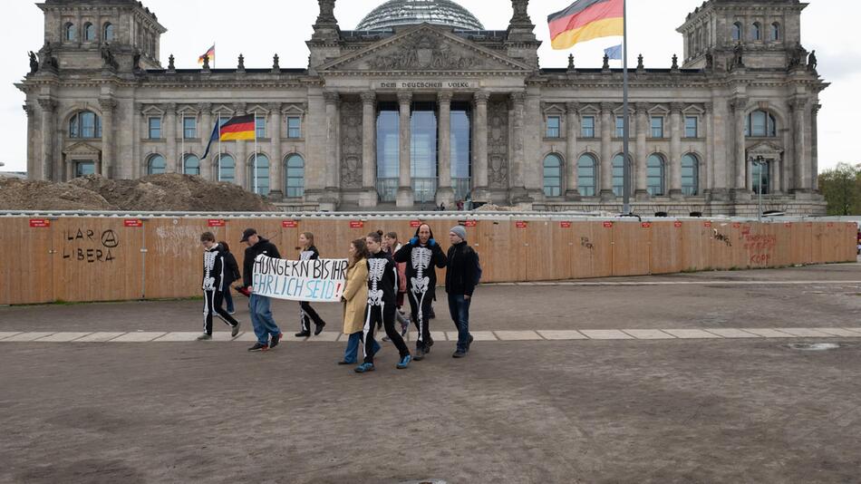 Hungerstreik-Camp fürs Klima im Regierungsviertel