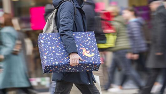 "Weihnachten als Hochphase des Konsums"