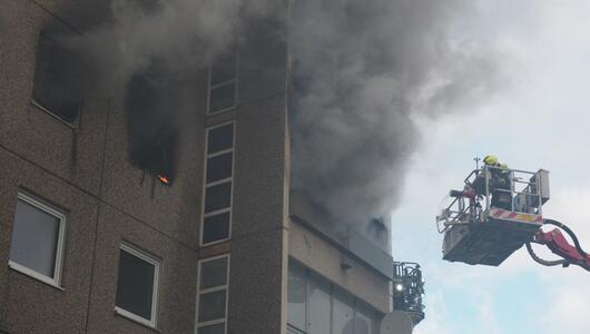 Die Feuerwehr stand bei einem Brand in Wiener Neudorf im Großeinsatz