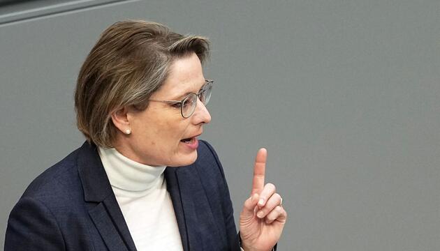 Justizministerin Hubig gegen Klarnamenpflicht im Internet
