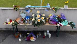 Fußballtor stürzt auf Siebenjährigen