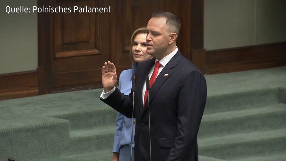 Polens neuer Präsident: Karol Nawrocki legt Amtseid ab