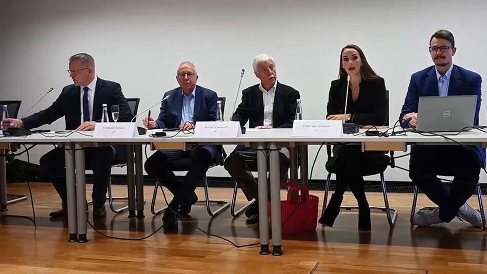 AfD-Kandidaten schaffen es in drei NRW-Großstädten in Stichwahl
