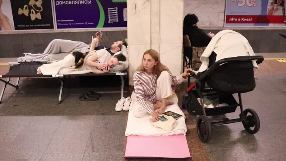 Schlaflos in Kiew - Wie Ukrainerinnen und Ukrainer mit den nächtlichen Angriffen fertig werden