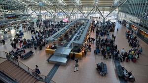 Check-In-Bereich des Terminals 2 am Flughafen Hamburg