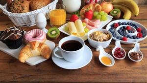 Foto eines umfangreichen Frühstücks