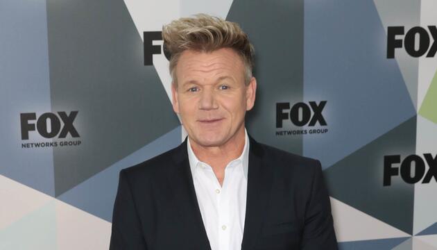 Gordon Ramsay spricht über die Hochzeit von Brooklyn Beckham.
