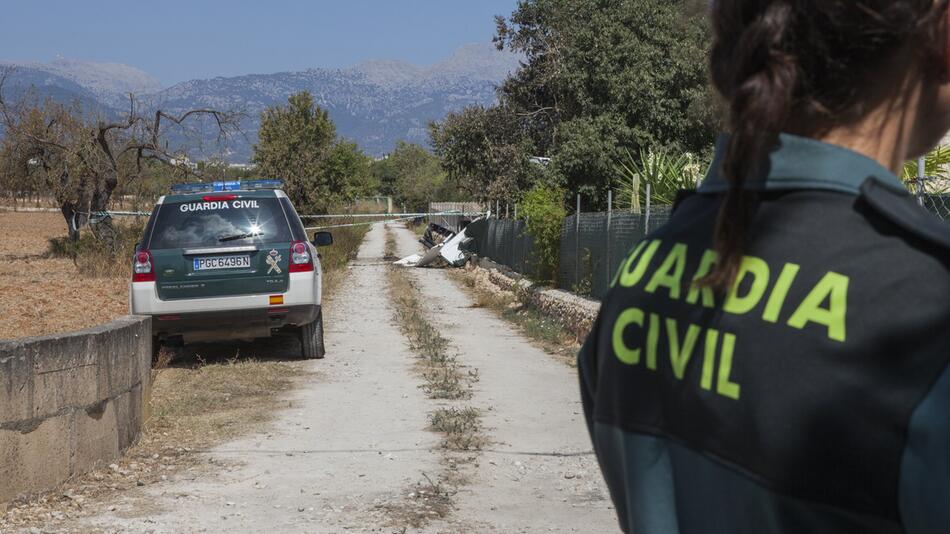 Crash von Flugzeug und Hubschrauber über Mallorca