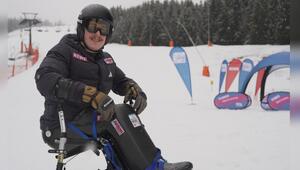 Monoskifahrer Leon Gensert.